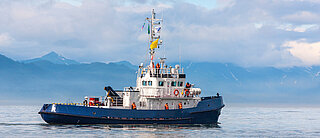 HYDAC products for functional boats.