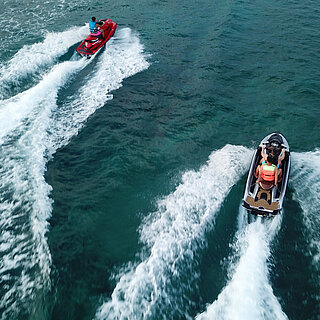 HYDAC products for motorboats.