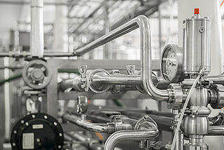 HYDAC clean design solutions for the food and drink industry