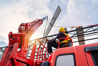 Whether it's a load holding valve, lowering brake valve or hose break valve – protect your investment with HYDAC.