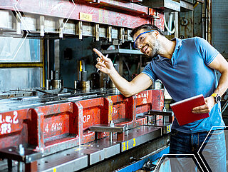 HYDAC supports the press safety of your machines
