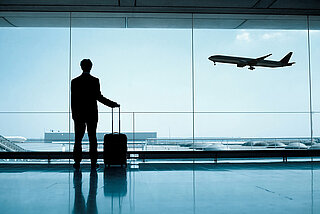 Rapid assistance for maintenance and service work with the Remote Service Case from HYDAC
