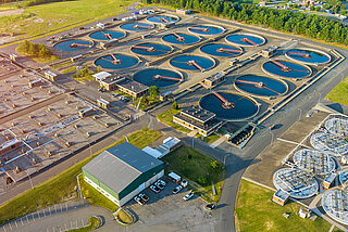 HYDAC filters are used in waste water and water treatment.
