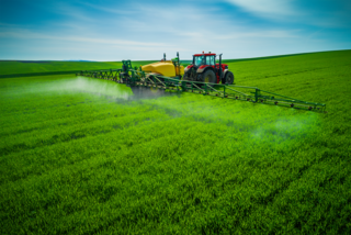 Automatic boom guidance for field sprayers (e.g. tilting, folding, lifting and lowering)